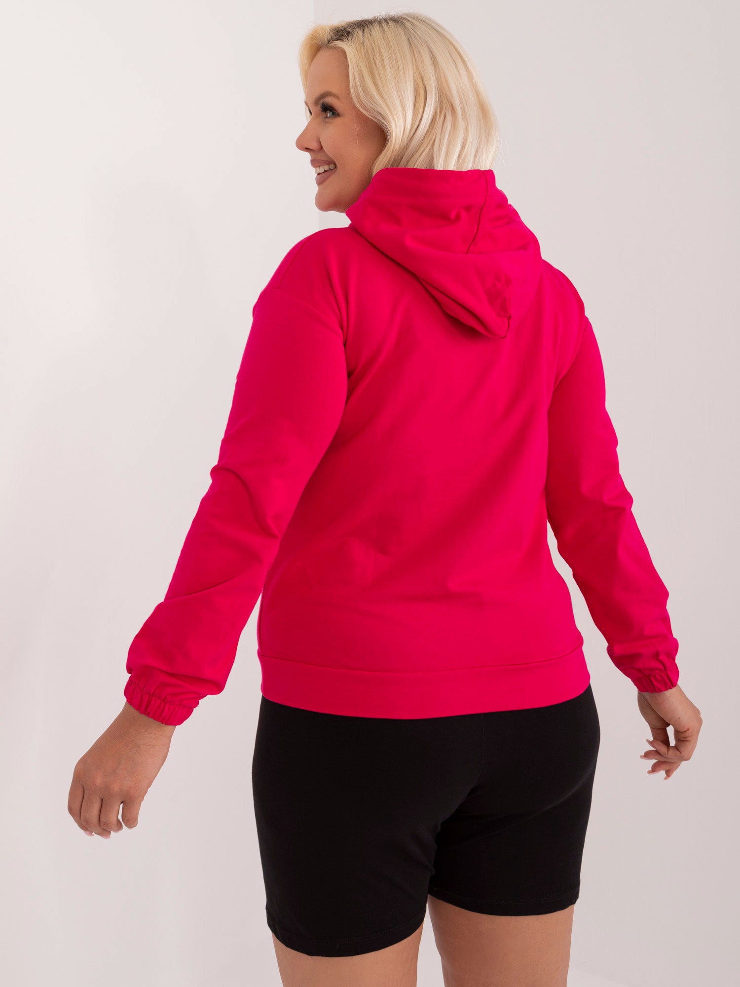 Fuksjowa damska bluza plus size z troczkami
