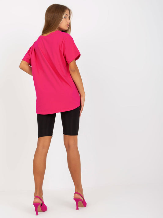Fuksjowy asymetryczny t-shirt basic z bawełny
