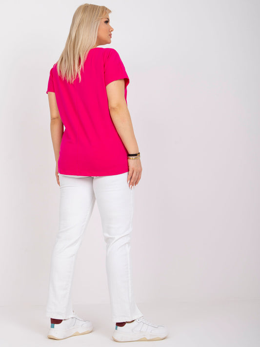 Fuksjowy t-shirt damski plus size z dekoltem w serek