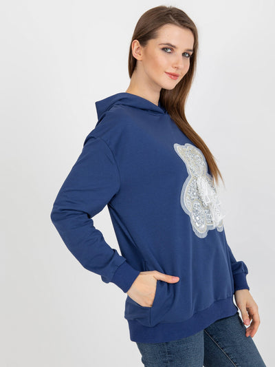 Granatowa bluza z kapturem z misiem i aplikacją