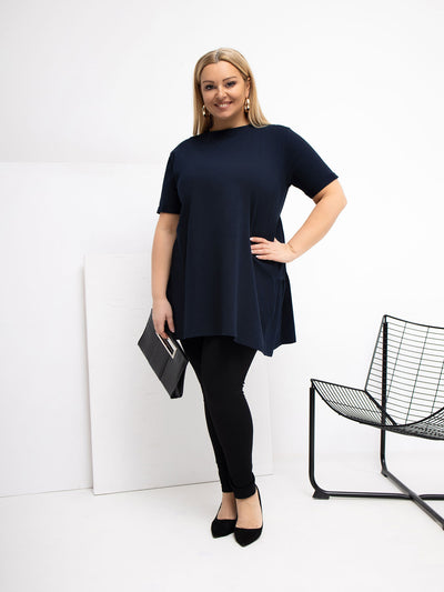 Granatowa damska bluzka plus size z krótkim rękawem