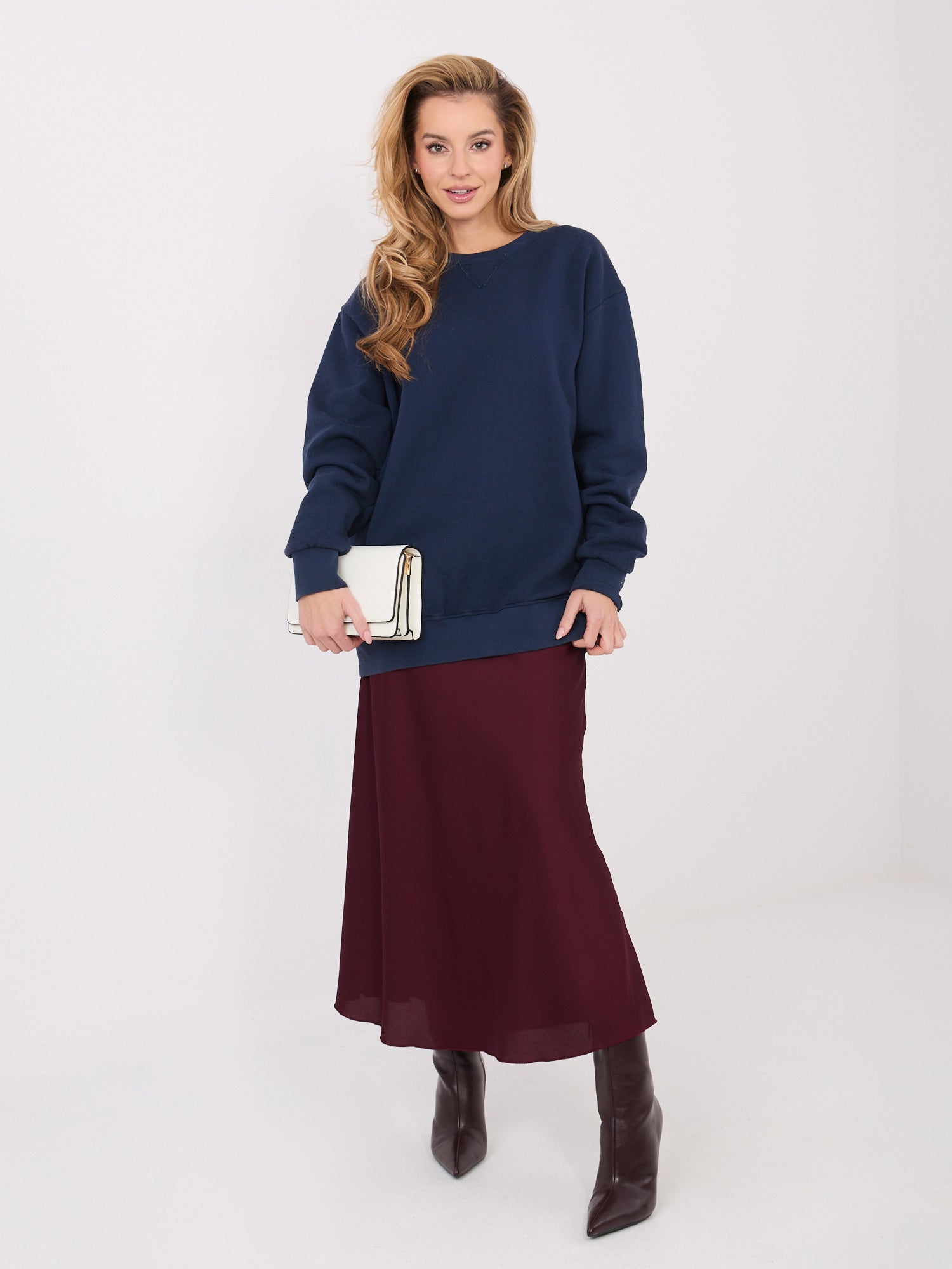 Granatowa bluza basic z okrągłym dekoltem