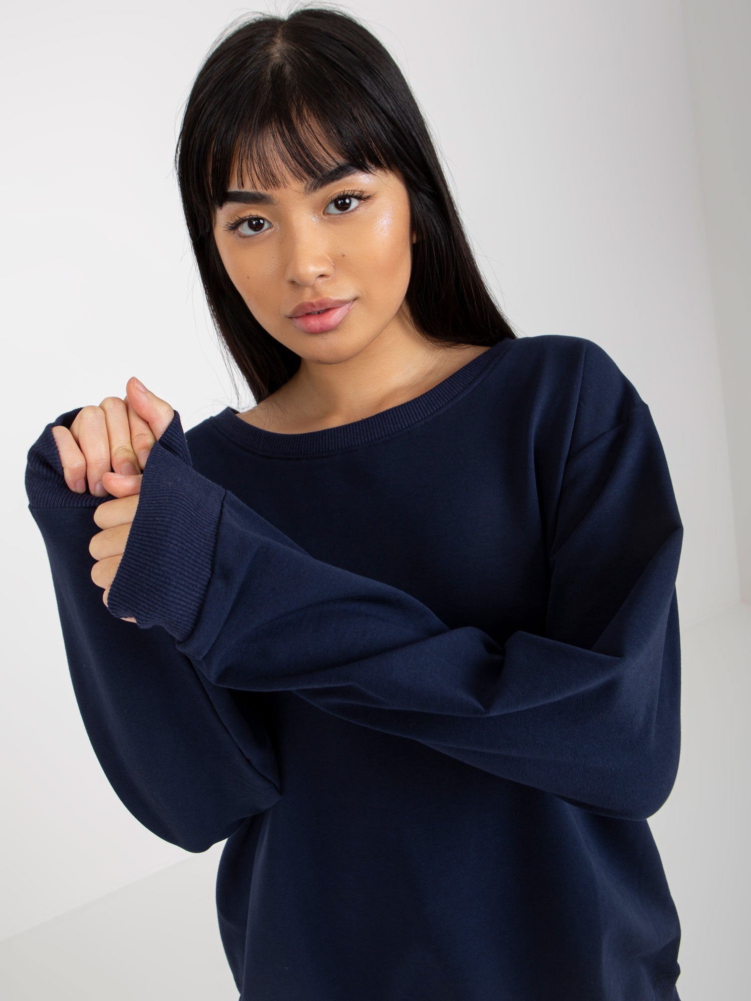 Granatowa gładka bluza bez kaptura oversize