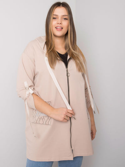 Jasnobeżowa bluza plus size z kapturem i aplikacjami