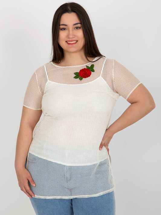 Jasnobeżowa dwuczęściowa bluzka plus size z naszywką