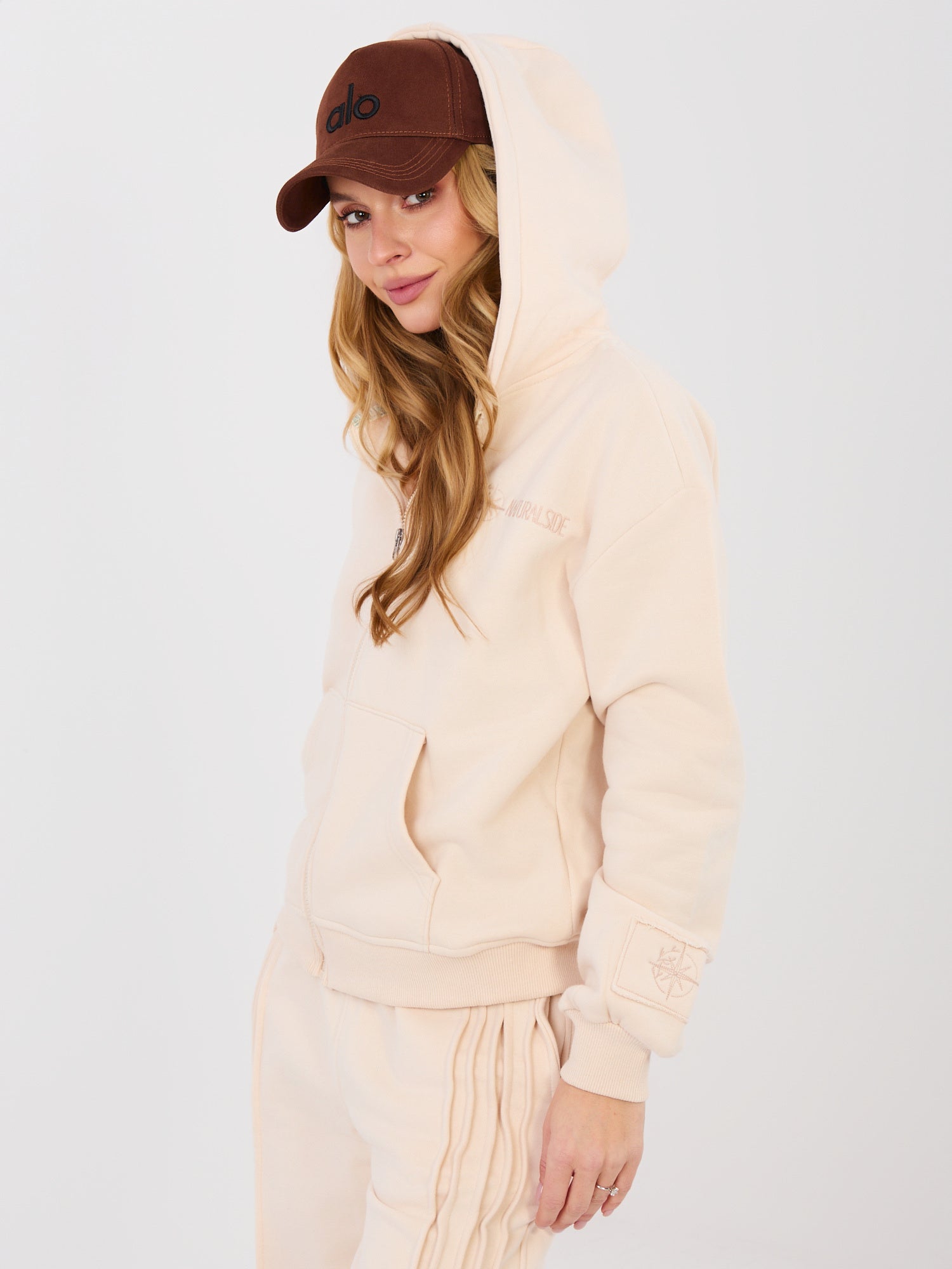 NATURAL SIDE Jasnobeżowa rozpinana bluza z kieszeniami