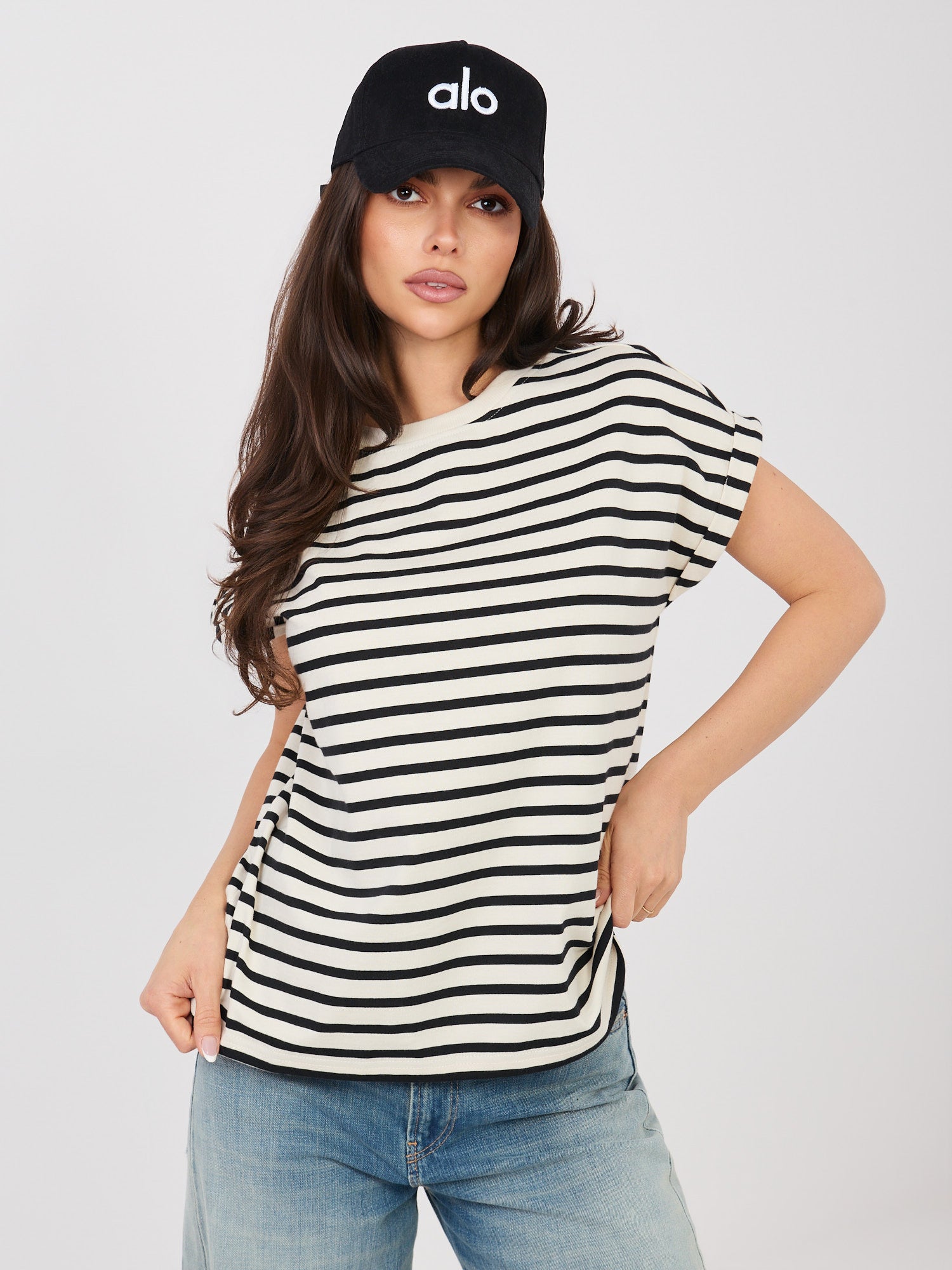SUBLEVEL Jasnobeżowy damski t-shirt oversize w paski