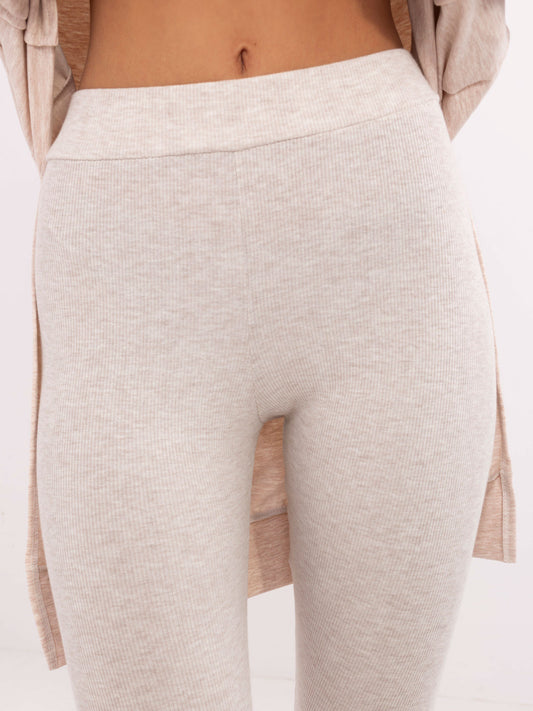 Jasnobeżowy melanżowy komplet basic z legginsami