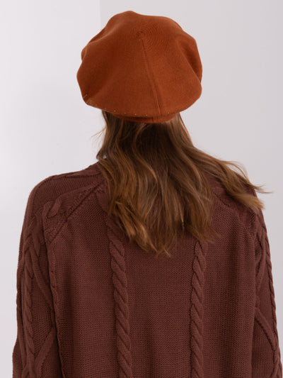 Jasnobrązowy dzianinowy beret
