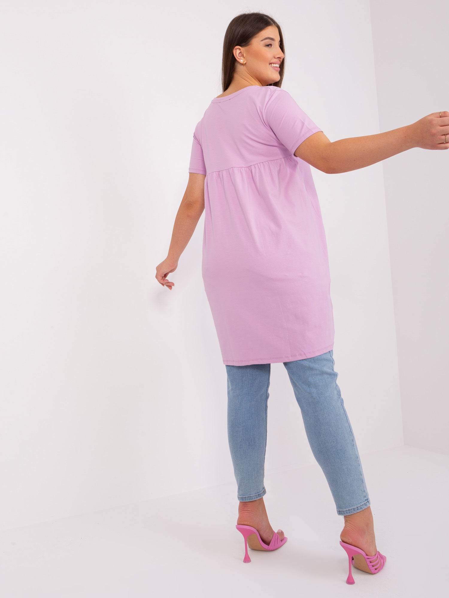 Jasnofioletowa sukienka damska plus size basic z bawełny