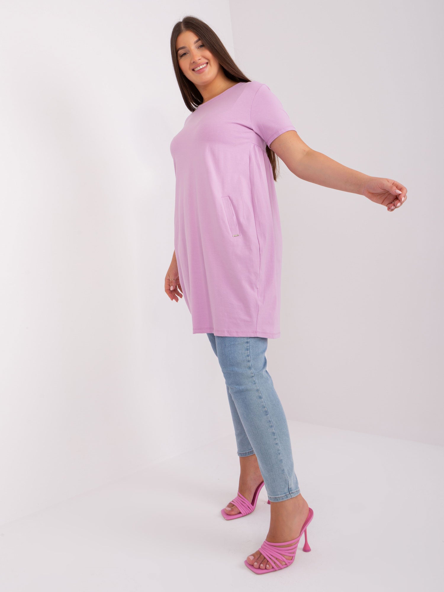 Jasnofioletowa sukienka damska plus size basic z bawełny