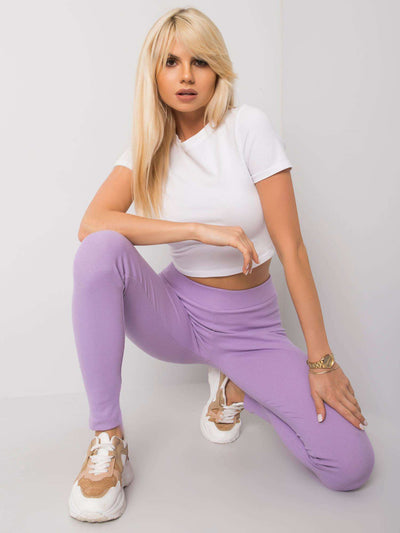 Jasnofioletowe legginsy w prążek
