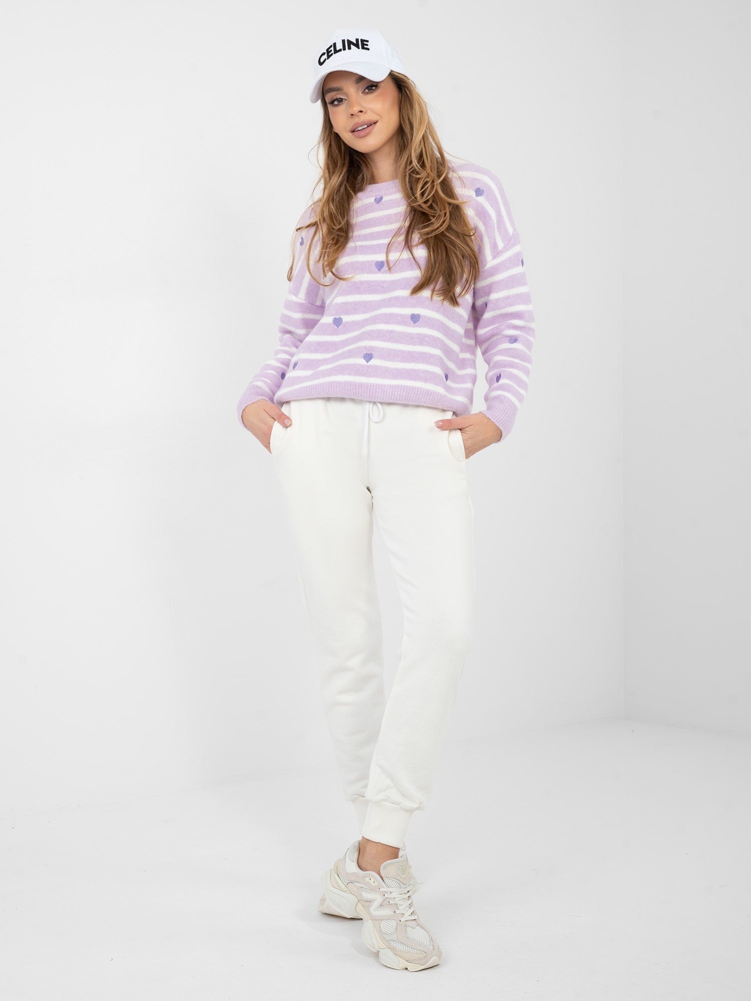 Jasnofioletowy sweter sweter oversize w paski