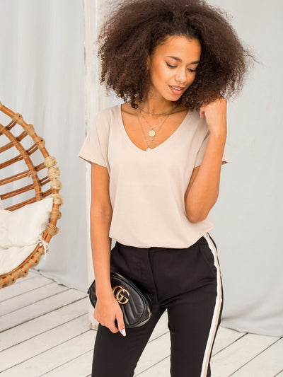 Bawełniany t-shirt V-neck jasnokawowy