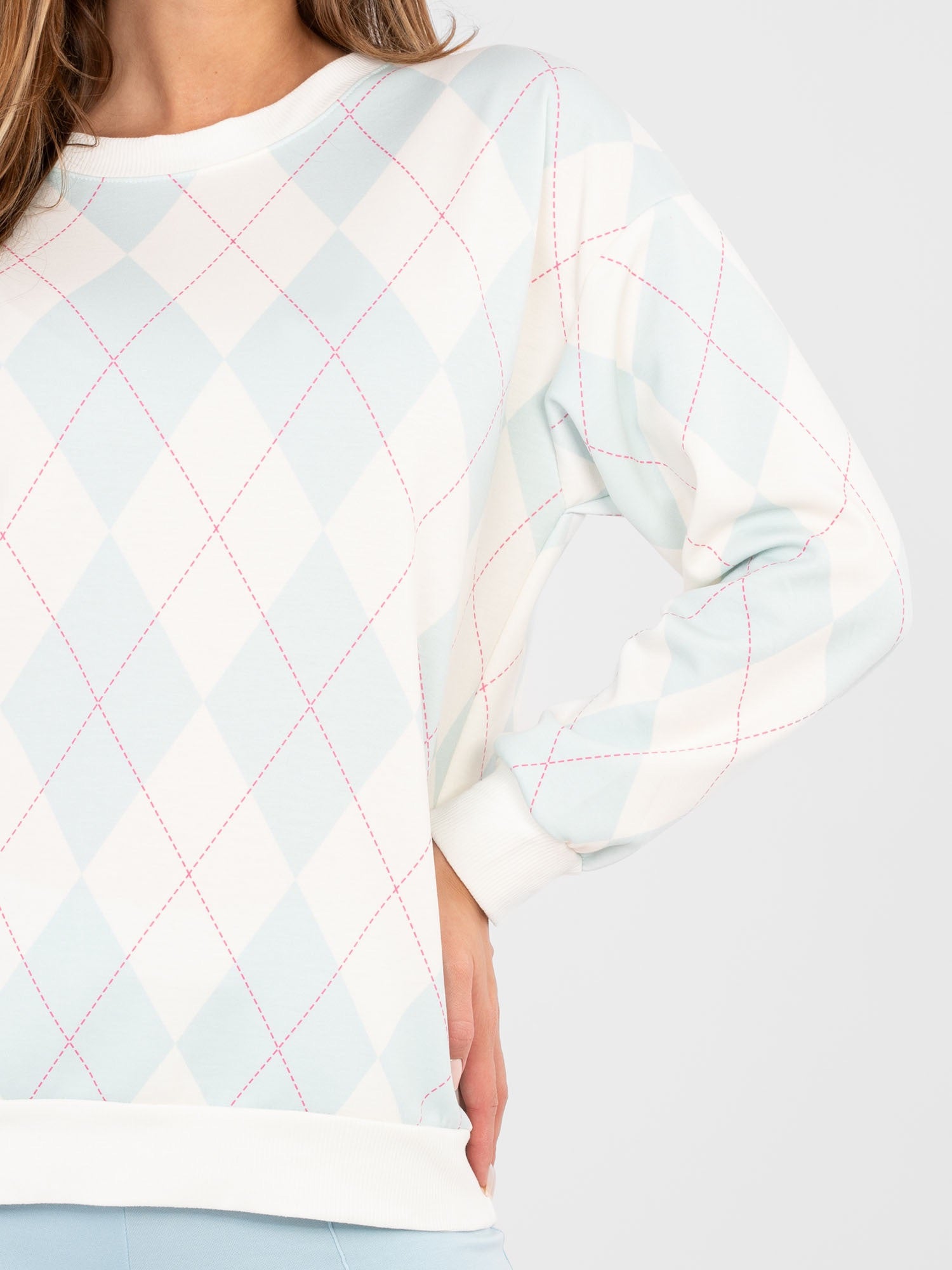 Jasnomiętowa bluza oversize z długim rękawem