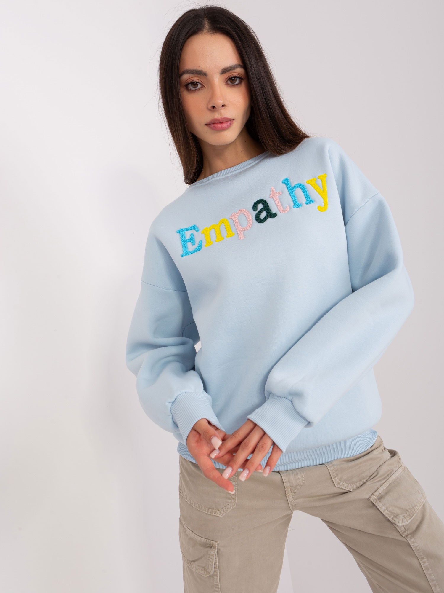 Jasnoniebieska bluza bez kaptura