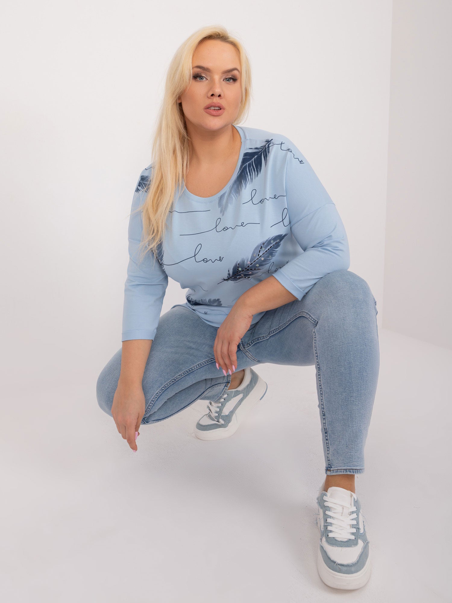 Jasnoniebieska bawełniana bluzka plus size