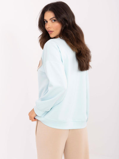 Jasnoniebieska bluza oversize bez kaptura