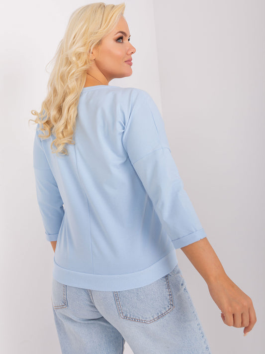 Jasnoniebieska bluzka plus size z okrągłym dekoltem