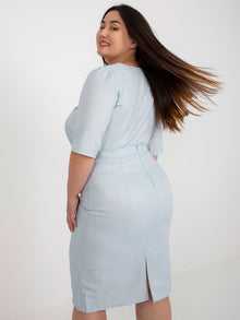 Jasnoniebieska elegancka spódnica plus size