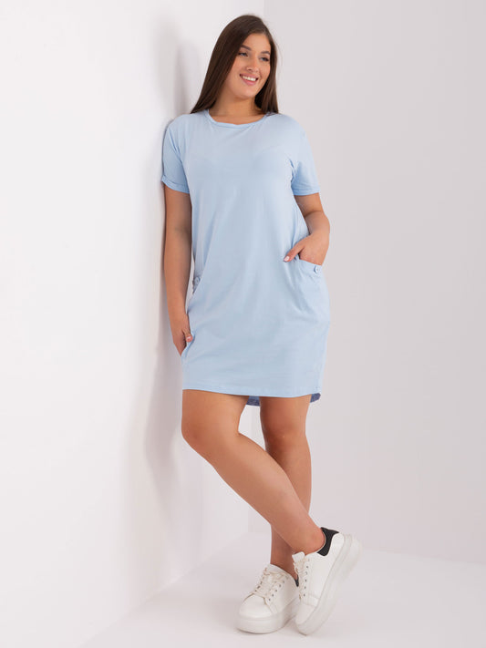 Jasnoniebieska sukienka basic plus size z bawełny