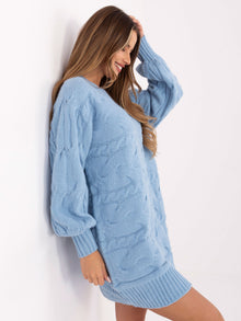 Jasnoniebieska dzianinowa sukienka oversize
