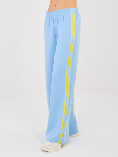 RUE PARIS Jasnoniebieski casualowy komplet ze spodniami