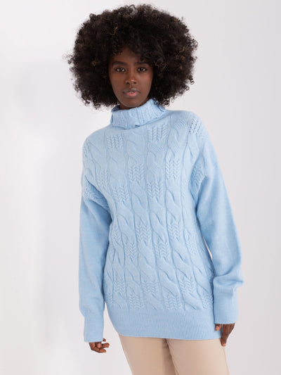 Jasnoniebieski damski sweter golf z warkoczami