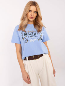 Jasnoniebieski bawełniany t-shirt damski z napisem