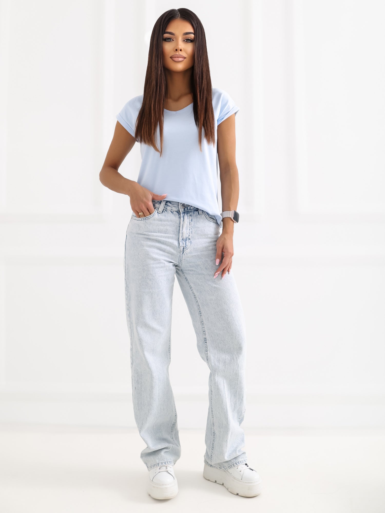 BASIC FEEL GOOD Jasnoniebieski damski t-shirt z bawełny