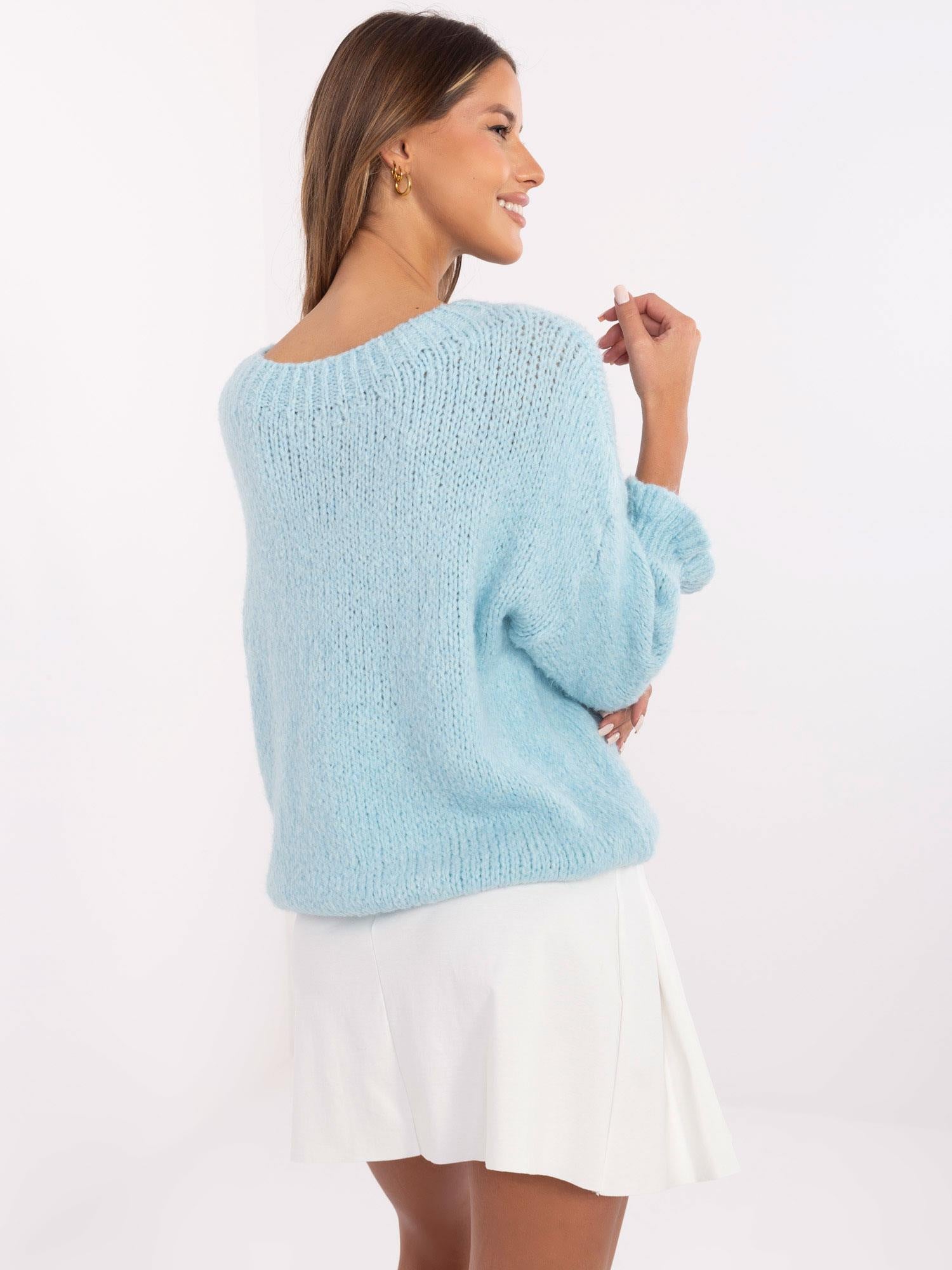 Jasnoniebieski damski sweter oversize z wełną