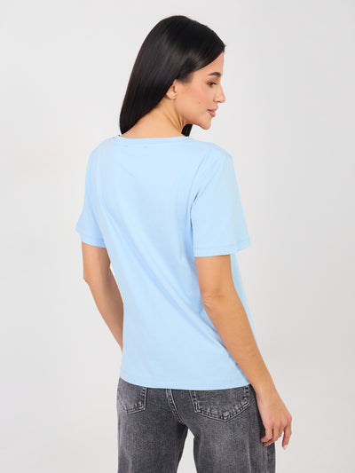 RUE PARIS Jasnoniebieski t-shirt basic z dekoltem V