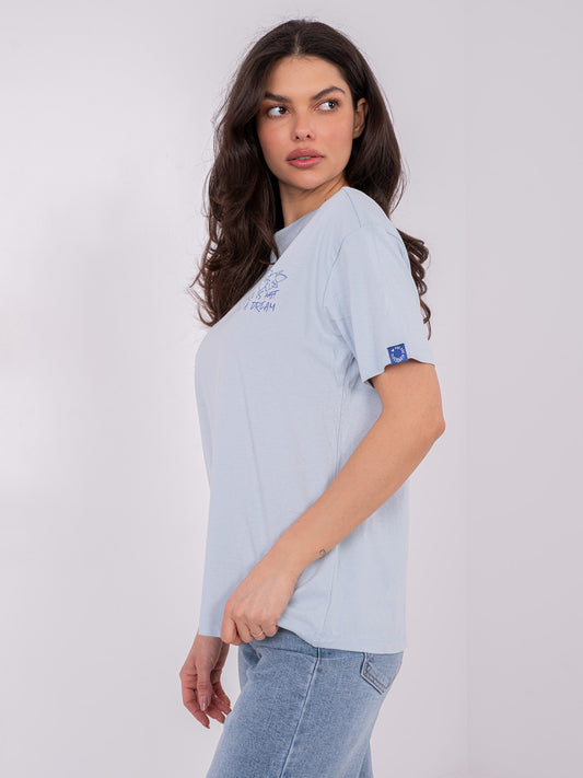 Jasnoniebieski damski t-shirt z napisami