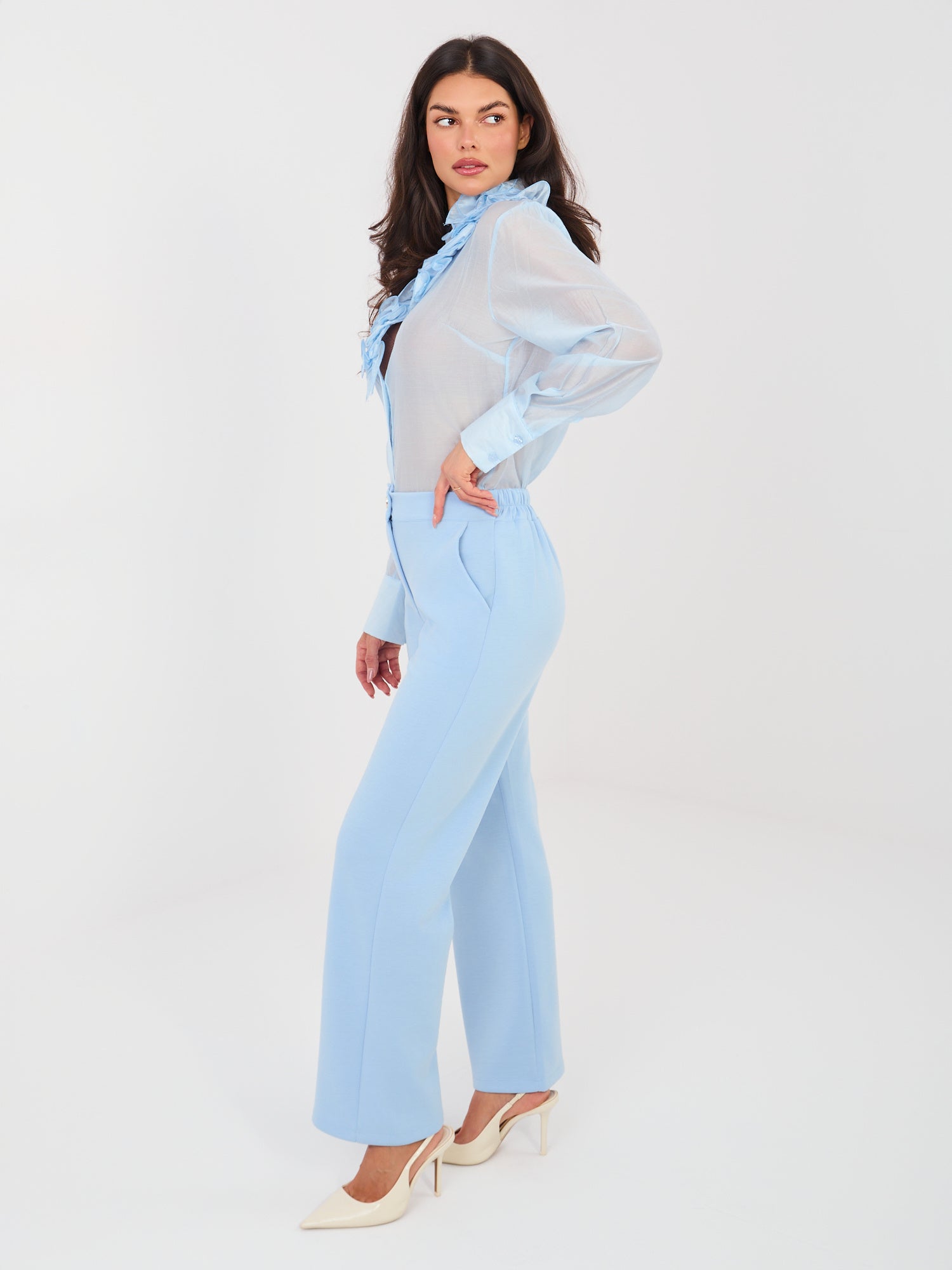RUE PARIS Jasnoniebieskie spodnie z miękkiego materiału