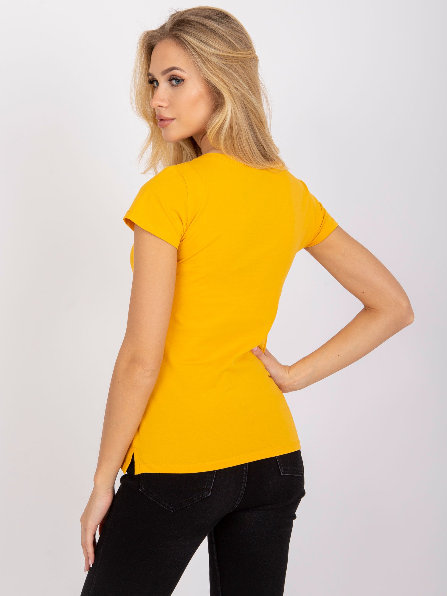 T-shirt w serek jasnopomarańczowy