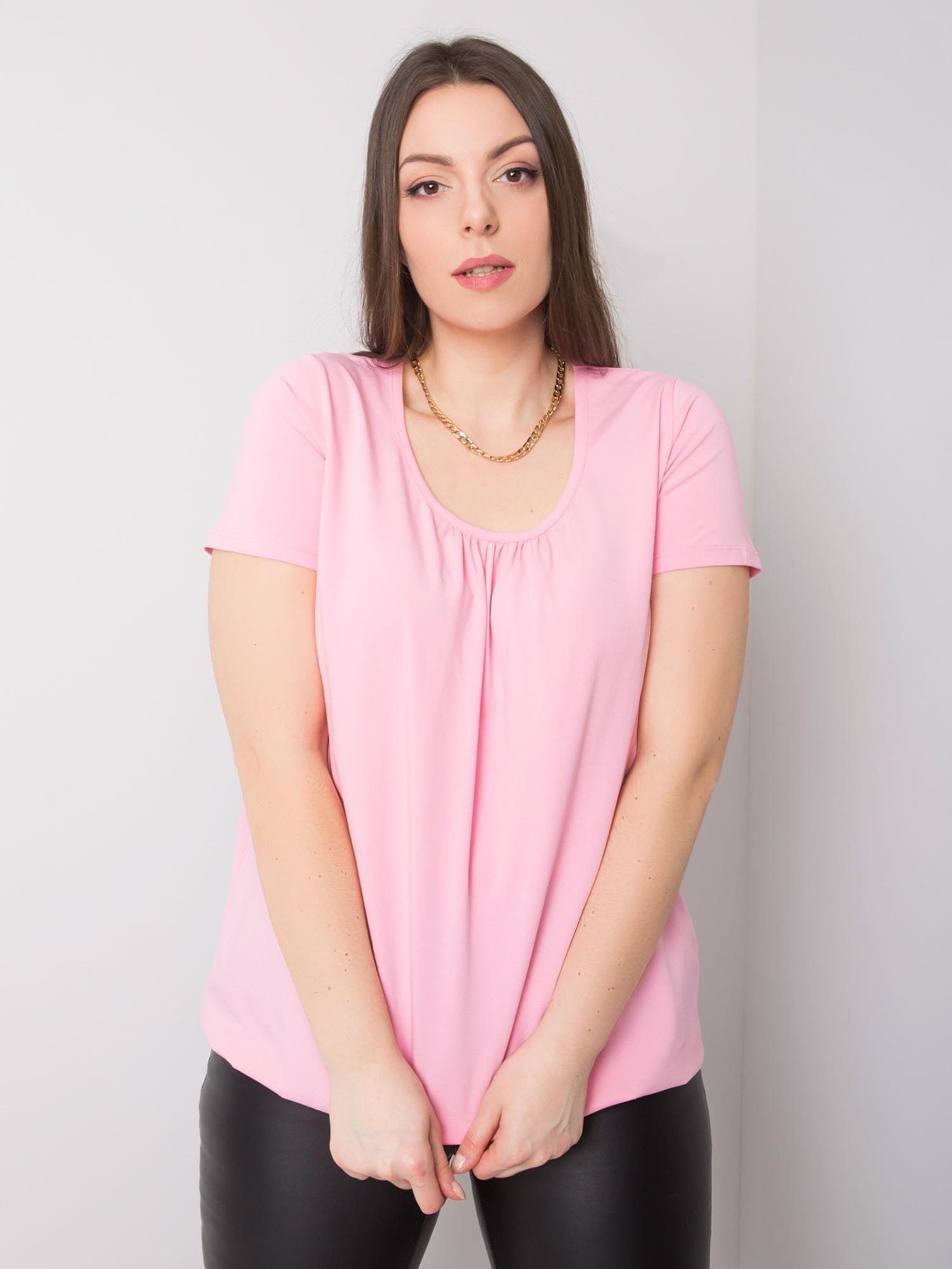 Jasnoróżowa bawełniana bluzka plus size
