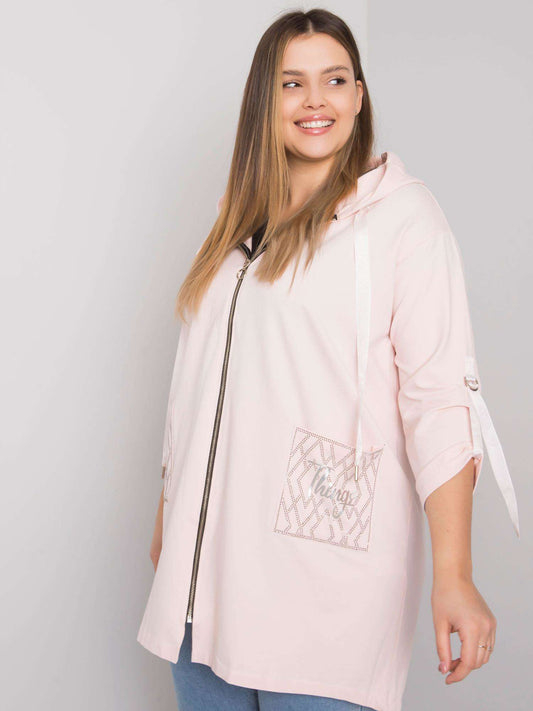 Jasnoróżowa bluza plus size z kapturem i aplikacjami