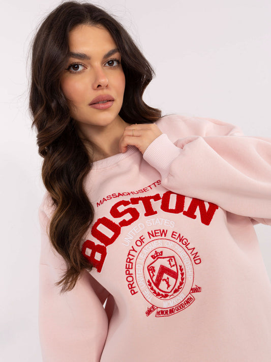 Jasnoróżowa damska bluza z napisem Boston