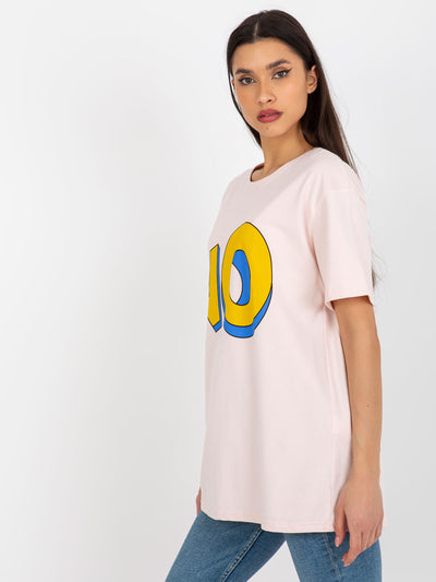 Jasnoróżowy bawełniany  t-shirt z nadrukiem
