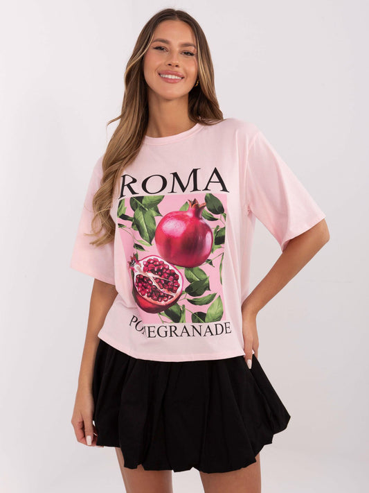 Jasnoróżowy t-shirt z nadrukiem owocu granatu