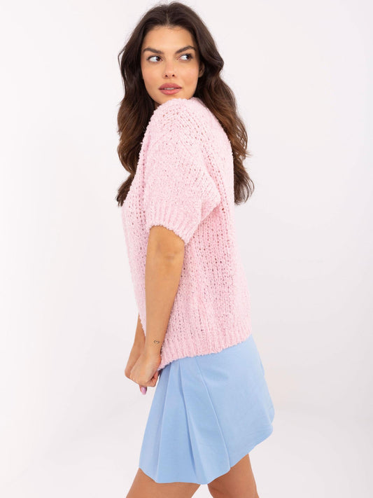 Jasnoróżowy sweter oversize z okrągłym dekoltem