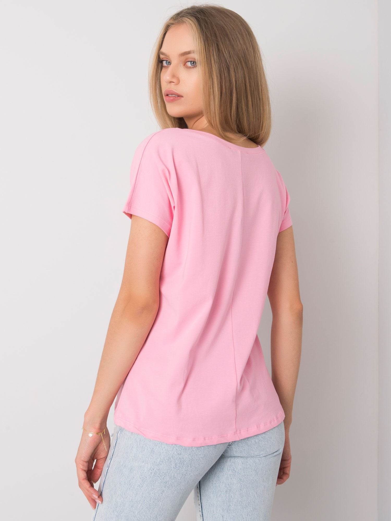 T-shirt V-neck jasnoróżowy