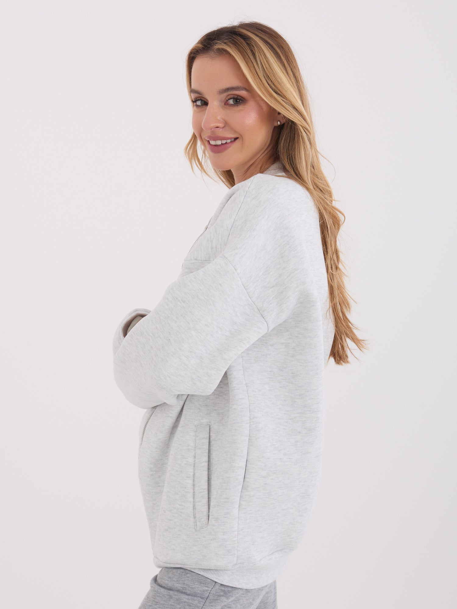 Jasnoszara damska bluza basic z suwakiem