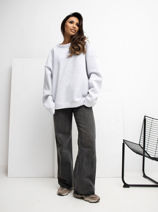 RUE PARIS Jasnoszara bluza oversize z naszywką
