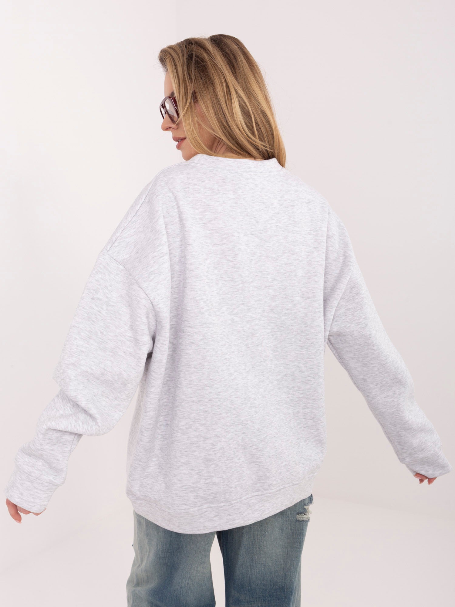RUE PARIS  Jasnoszara melanżowa dresowa bluza oversize z haftem