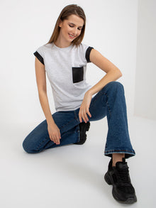 Jasnoszary melanżowy bawełniany t-shirt z kieszenią