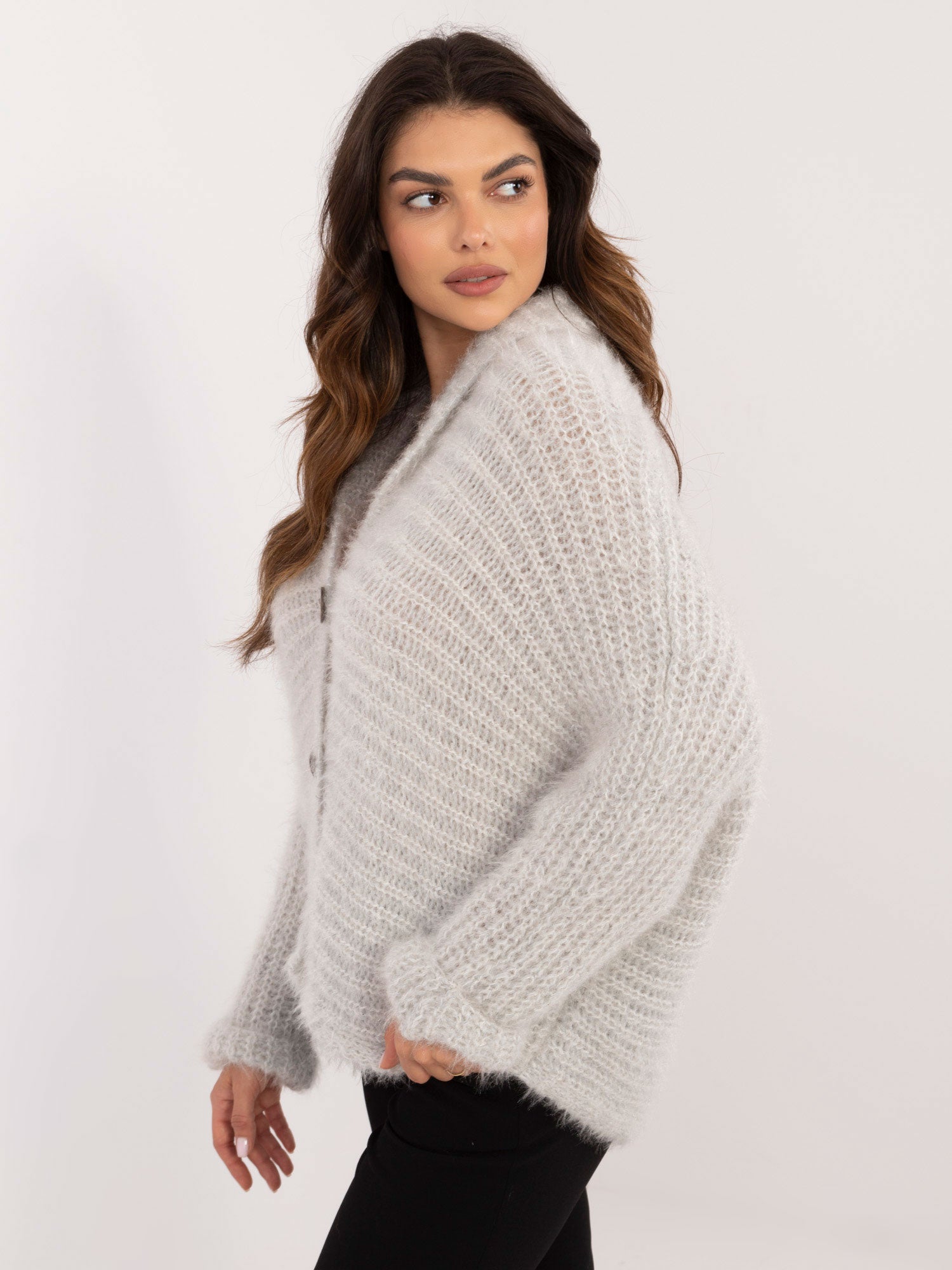 OCH BELLA Jasnoszary rozpinany sweter oversize