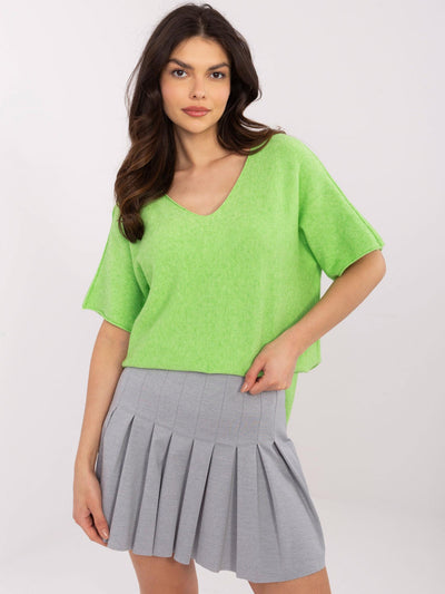 Jasnozielony sweter oversize w jednolitym kolorze