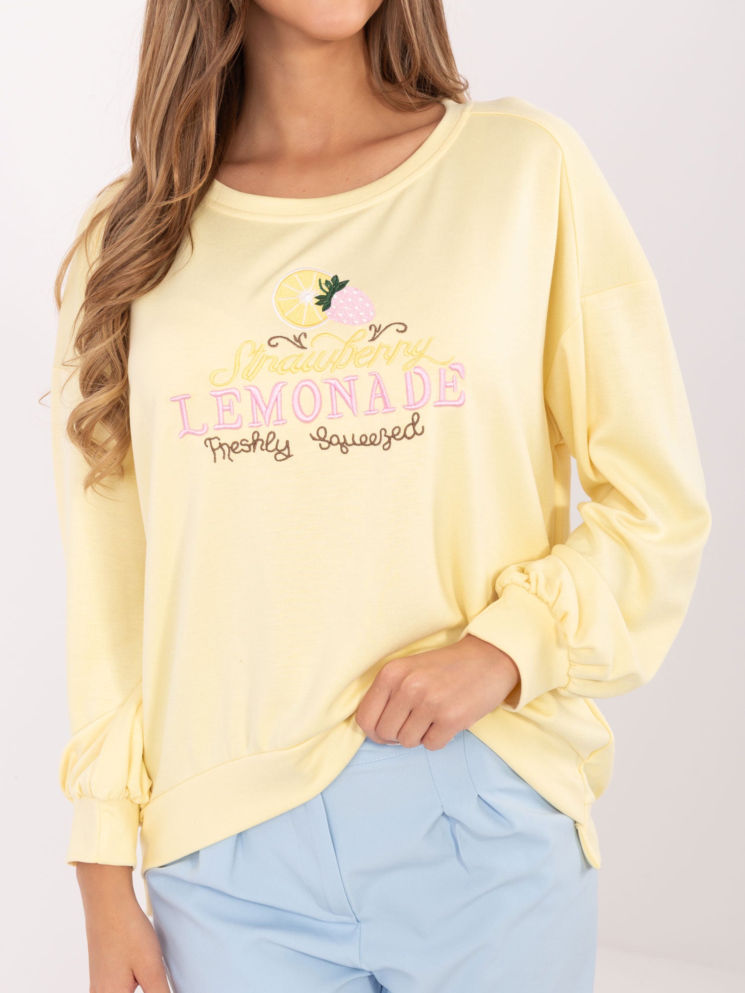 RUE PARIS Jasnożółta damska bluza oversize z napisami