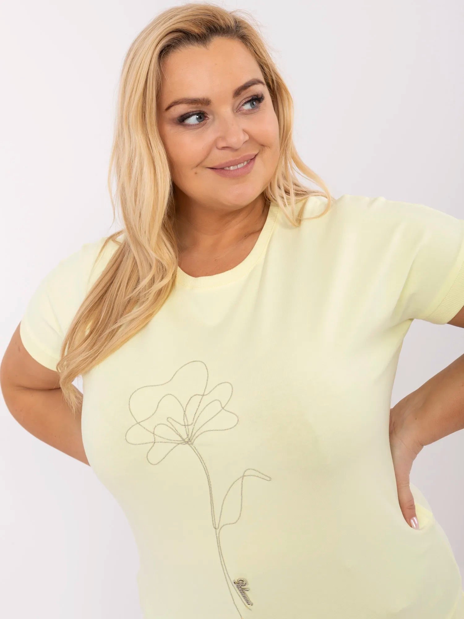 Jasnożółta damska bluzka plus size z krótkim rękawem